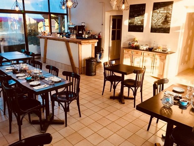 Le Clos du Roi, restauration rapide et terroir à Coulanges la Vineuse 